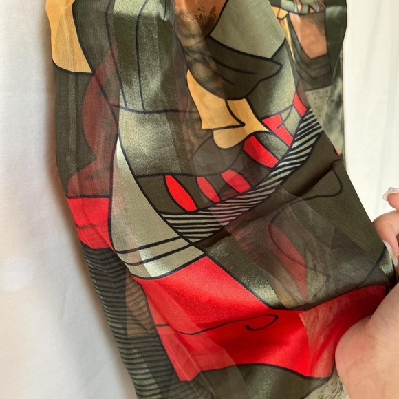 One of a Kind Vintage Silk Picasso headscarf - Picture 2 of 5